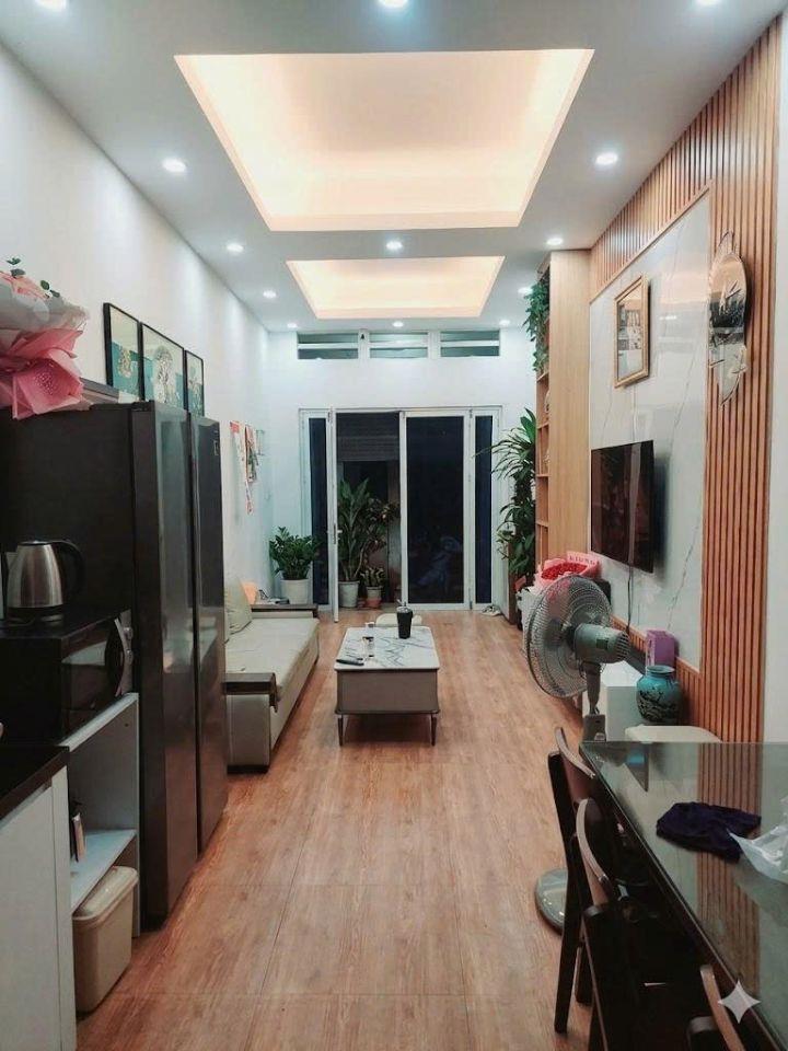 Bán nhà phố Hạ Đình, Hà Nội 69m2, 4 Tầng , giá chào 17 tỷ ,kinh doanh 