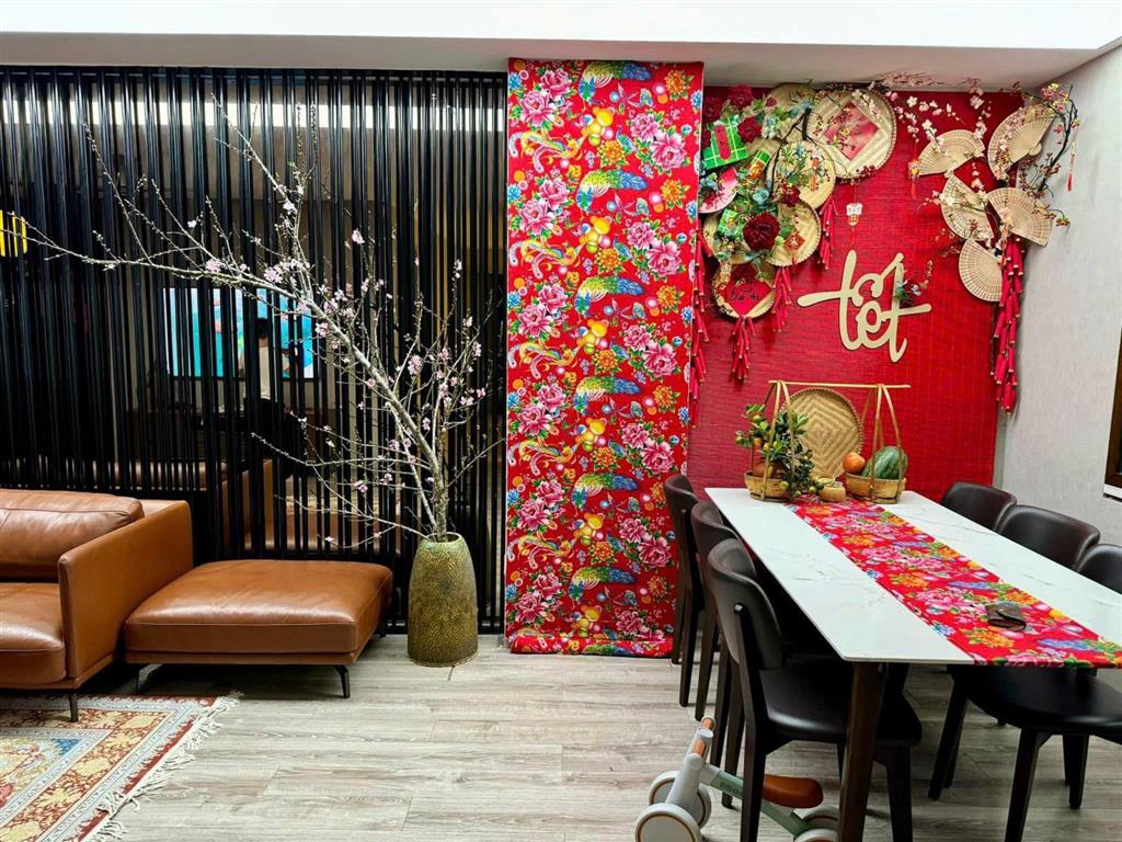 Gia đình mua căn to hơn, bán căn 113m2, chung cư tân hoàng minh hoàng cầu, bao sang tên