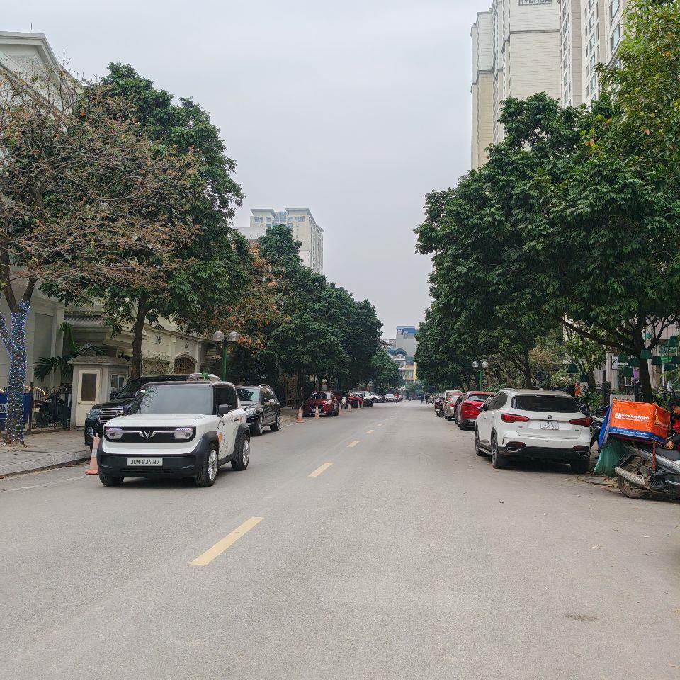 phân lô cán bộ Tô hiệu ,lõi hà đông 50m mt4m 5t,ô tô vào nhà,2 mặt ngõ thông,an sinh tuyệt vời