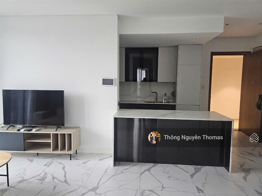 The crest residence bán 2pn căn góc diện tích lớn, 2 mặt view thoáng, sẵn hd thuê