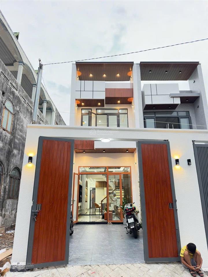 Nhà lầu shr thổ cư đã hoàn công