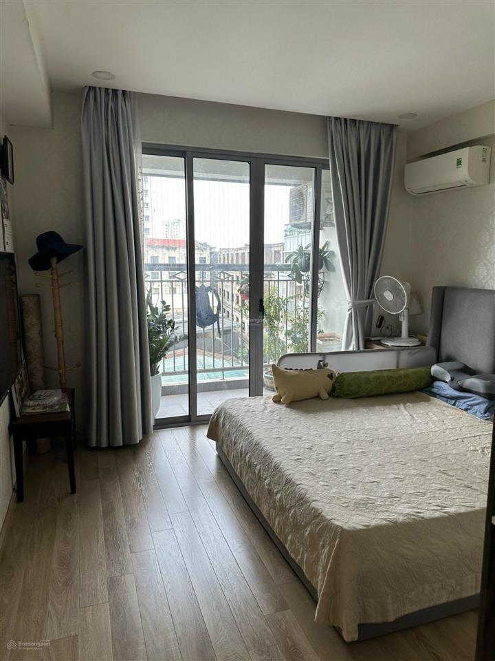 Bán căn hộ chung cư sổ đỏ chính chủ tại toà ip1, 360 giải phóng, 10,5 tỷ, 124 m2, hàng hiếm uy tín