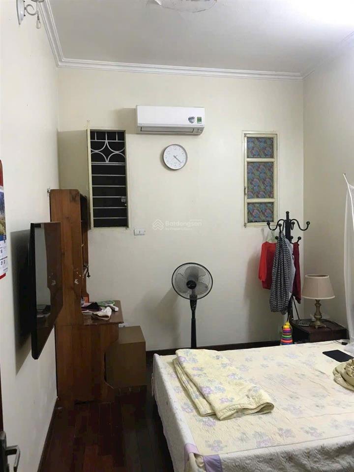 Bán nhà quận hai bà trưng tại phố lạc trung 10 tỷ vnd 36m2 10m ra mặt phố nhà 4 tầng ở ngay.