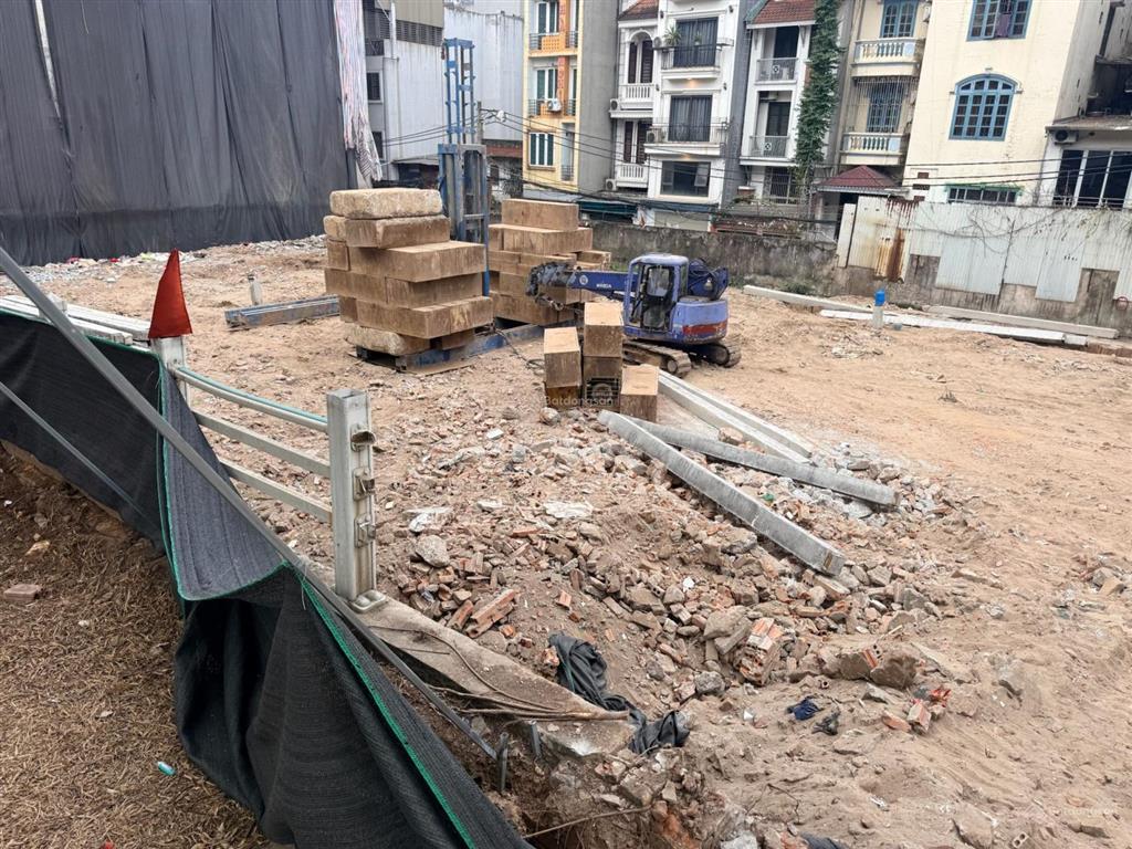 Bán nhà mặt phố nguyễn văn cừ long biên 1000m 7 tầng mặt tiền 35m kinh doanh văn phòng khách sạn.