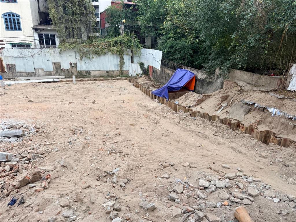 Bán nhà mặt phố nguyễn văn cừ long biên 1000m 7 tầng mặt tiền 35m kinh doanh văn phòng khách sạn.