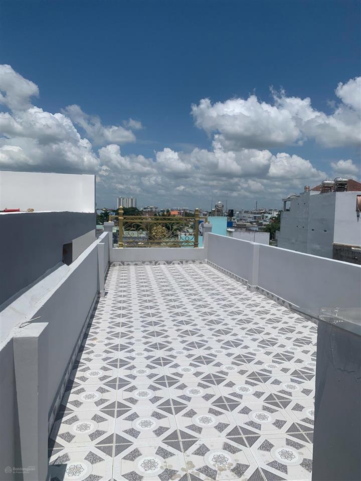 Bán nhà mới diện tích khủng 114.5m2| thiết kế 4 tầng| có sân vườn thoáng mát, đường mai hắc đế q8