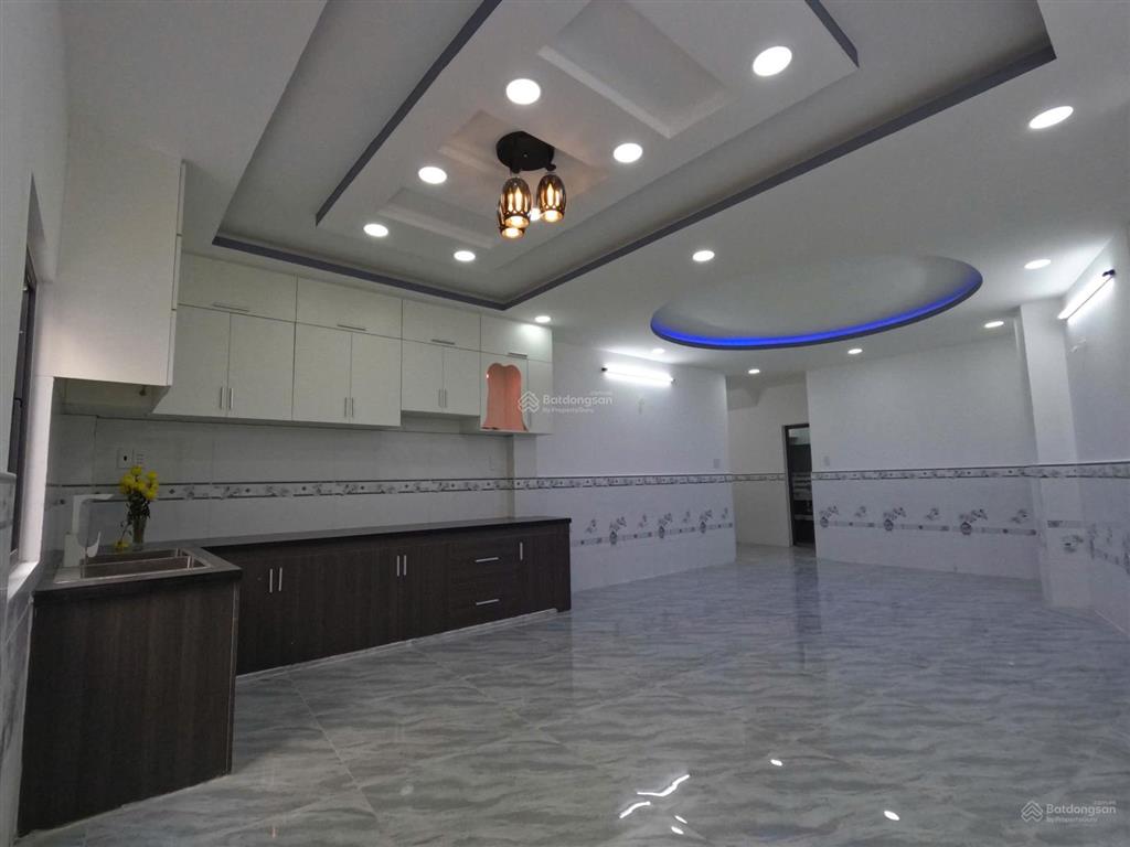 Bán nhà mới diện tích khủng 114.5m2| thiết kế 4 tầng| có sân vườn thoáng mát, đường mai hắc đế q8