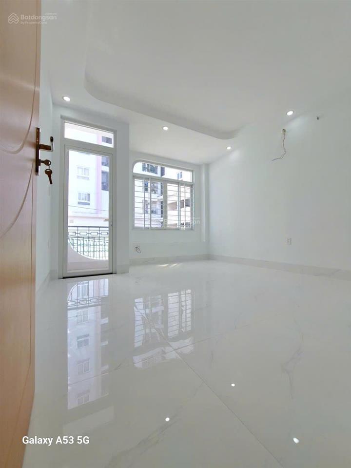 Hàng hiếm! nhà mới còn thơm mùi sơn| 4 tầng| hẻm xe tải đường an dương vương p. phú định