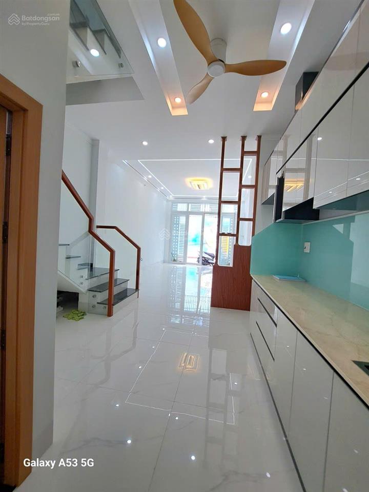 Hàng hiếm! nhà mới còn thơm mùi sơn| 4 tầng| hẻm xe tải đường an dương vương p. phú định