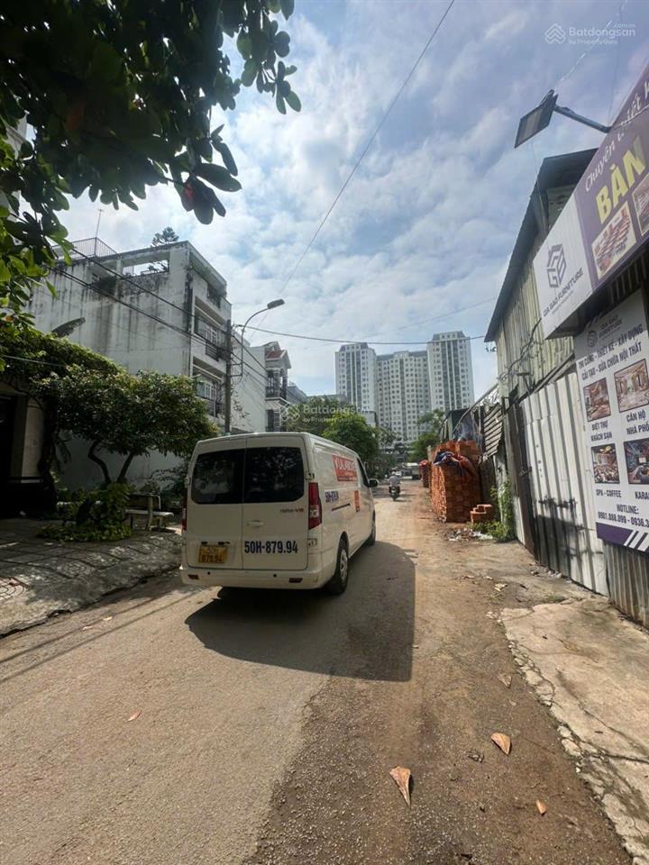 Nền đất mt đường lớn 20m đối diện công viên|dt 4m x 20.5m| kdc lê bôi, phạm thế hiển, quận 8