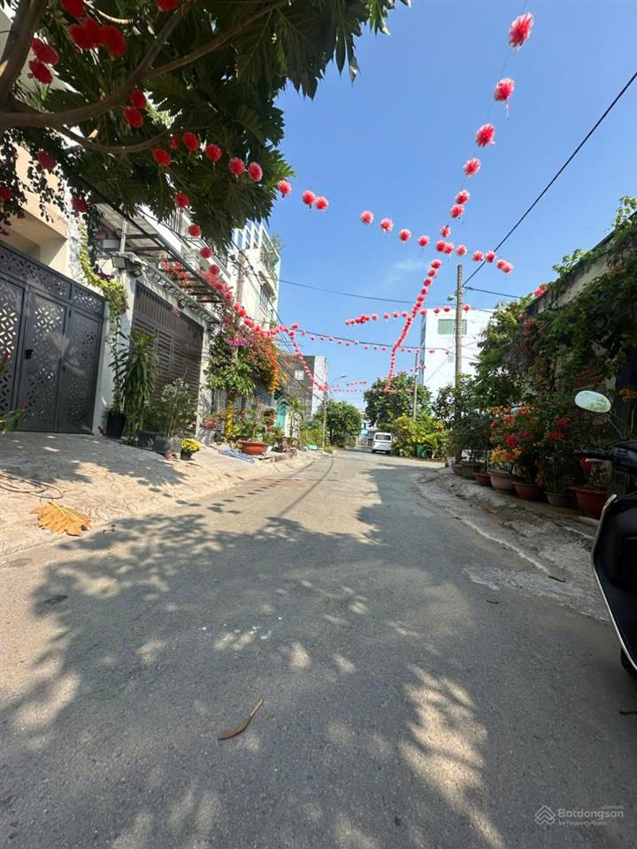 Bán gấp! nền đất sổ hồng riêng, mặt tiền kdc lê bôi, phạm thế hiển quận 8