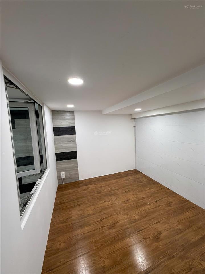 Bán nhà mới tặng nội thất 2 phòng ngủ gần chung cư green river phạm thế hiển, quận 8