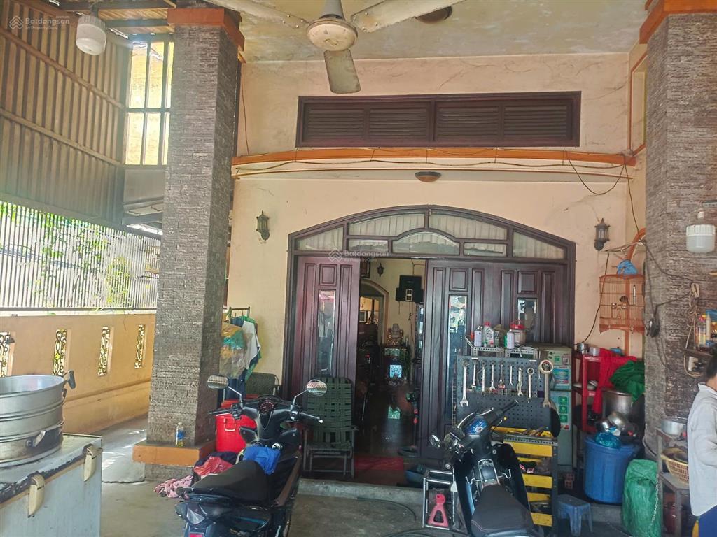 Bán nhà vị trí vàng 3 mặt tiền đường lớn| 222m2 đất | đường quốc lộ 50 gần nguyễn văn linh