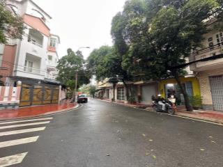 Bán căn góc vị trí kinh doanh sầm uất| 4 tầng| 111m2, kdc đồng diều, cao lỗ quận 8