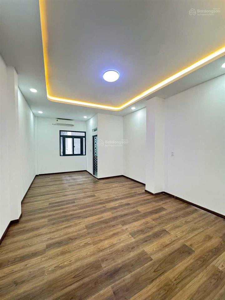 Nhà mới đẹp thiết kế sang trọng| 4 tầng| mặt tiền kdc cao lỗ, đồng diều quận 8