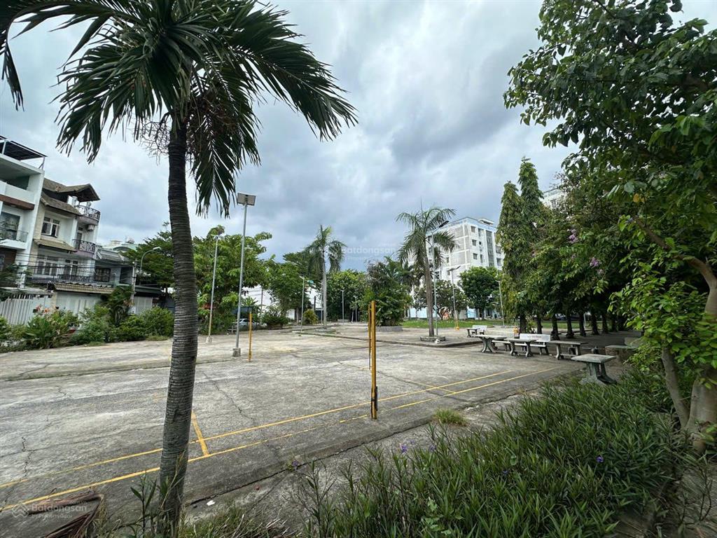 Hàng hiếm! bán nền đất mặt tiền view công viên thoáng mát, đường kdc phú lợi