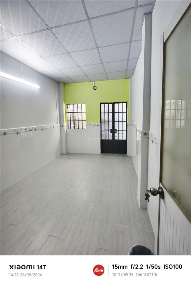 Nhà mới 3 tầng, 2 phòng ngủ, hẻm an ninh, sổ hồng riêng, đường bình đông quận 8
