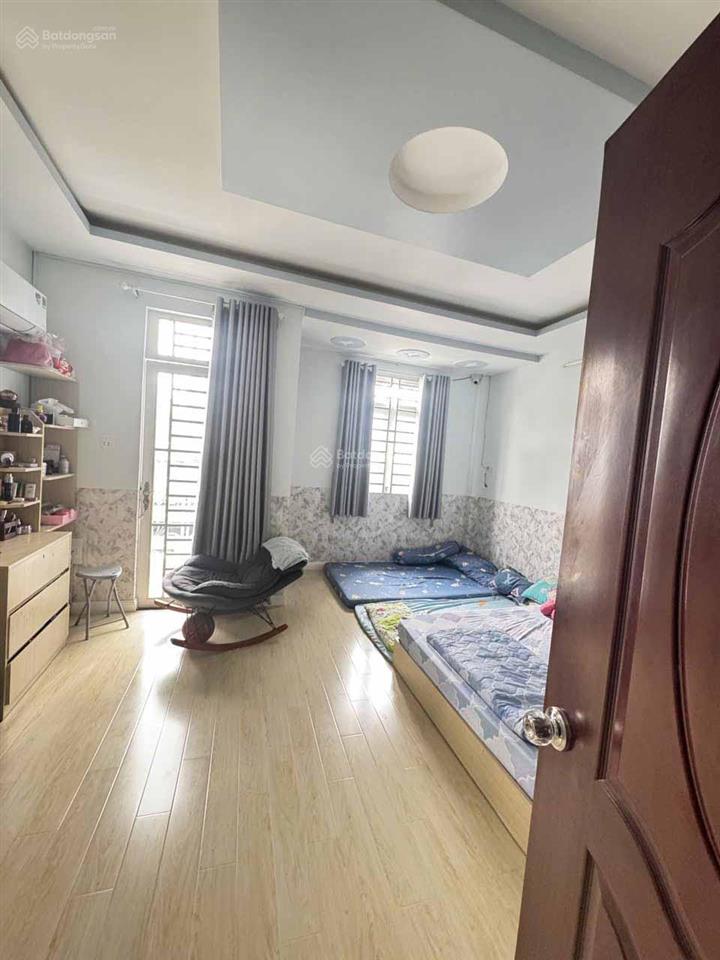 Nhà mới 41m2 vuông vức, 4 tầng, sổ riêng không bị quy hoạch, phạm thế hiển quận 8