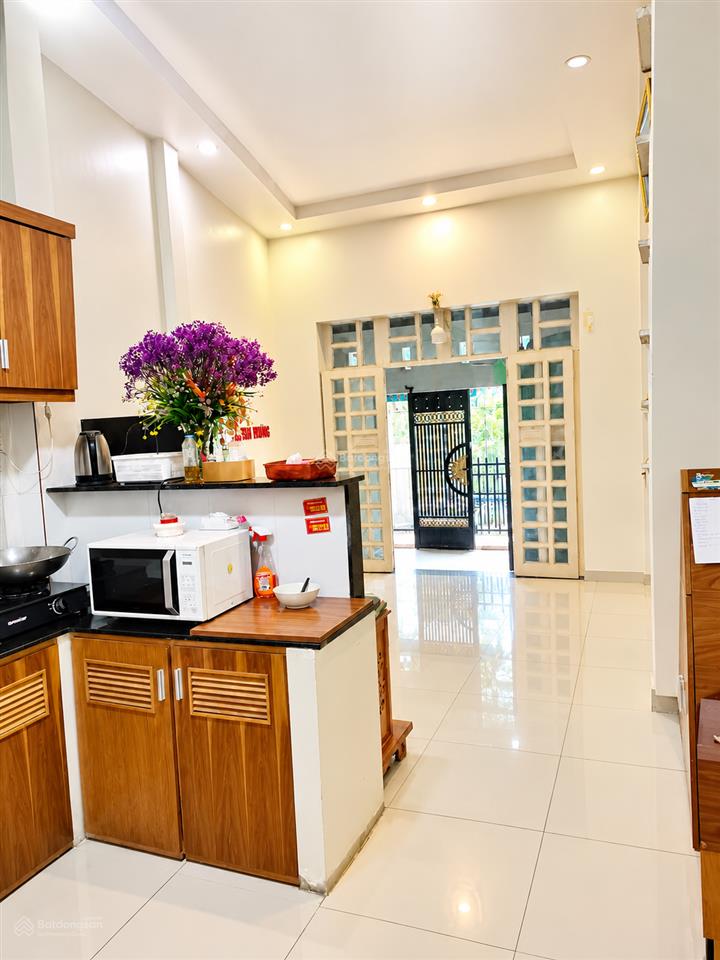Ngộp! bán nhà chính chủ xây kiên cố, 78.7m2 hiện hữu, sổ riêng, 2 phòng ngủ, quốc lộ 50