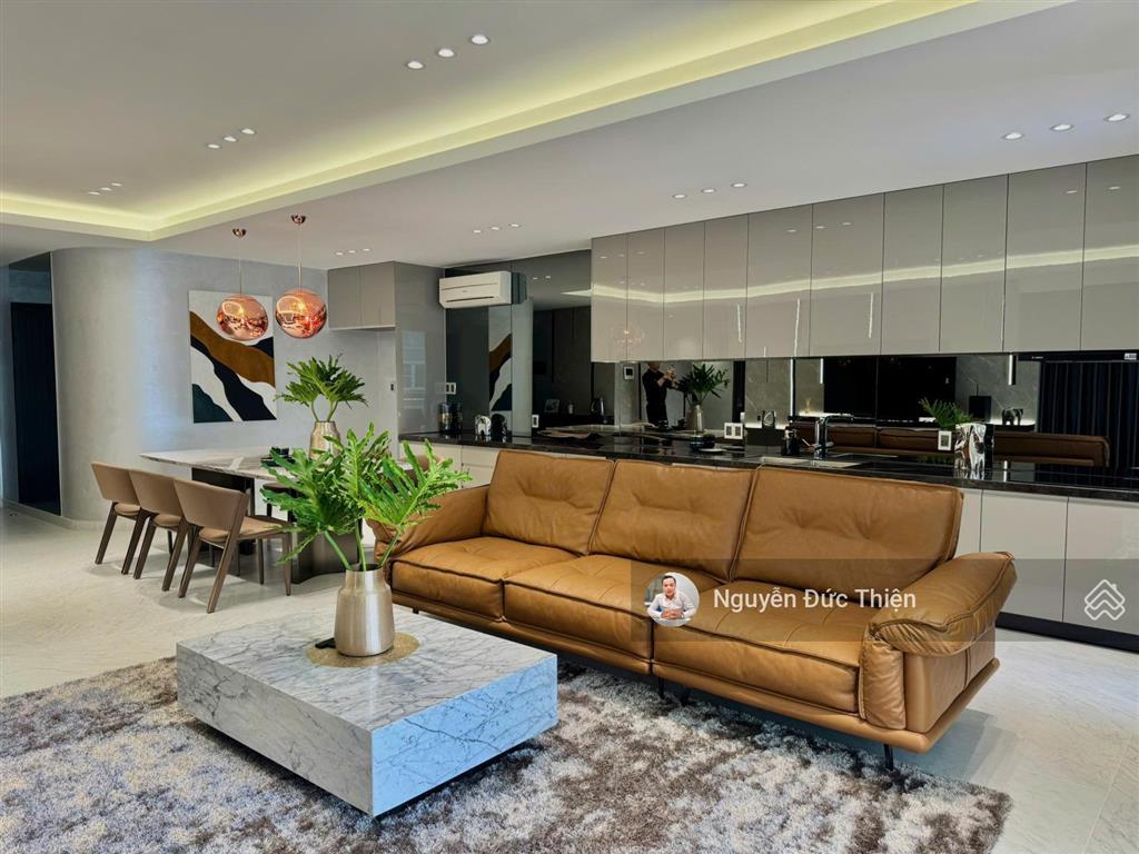 Bán nhanh nhiều căn hộ graden plaza 2  3pn  view kênh đào, biệt thự  giá tốt từ 19 tỷ.