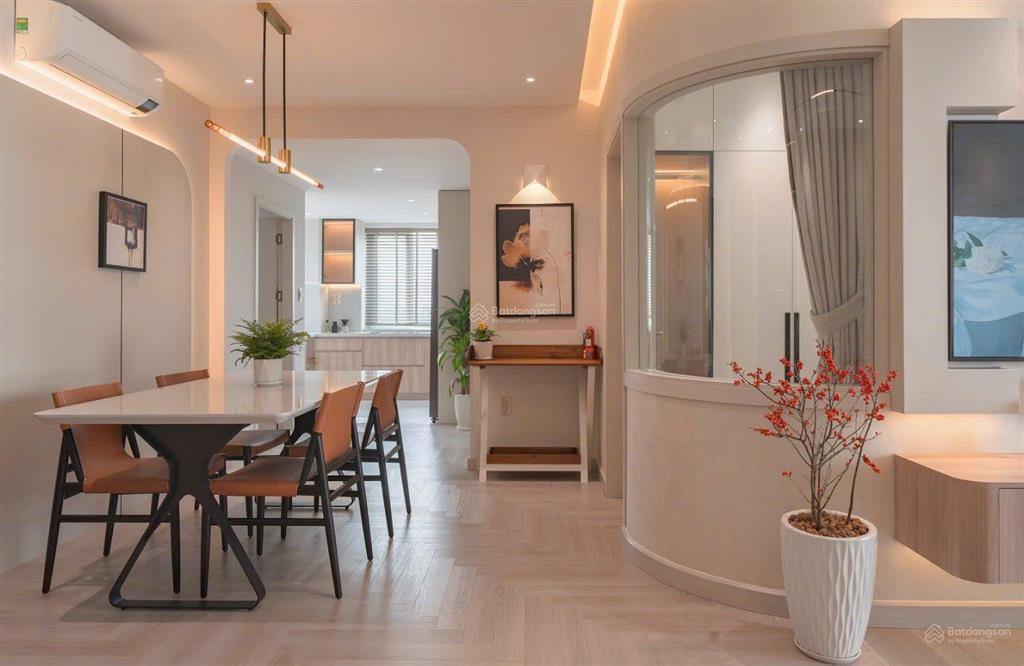 Căn hộ mỹ khánh phú mỹ hưng  3pn  118m²  view công viên  giá tốt 11 tỷ