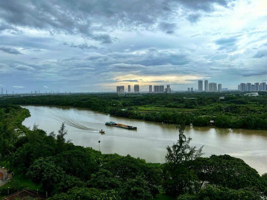 Riverside residence phú mỹ hưng 3pn  view sông  nội thất mới cao cấp  giá tốt chỉ 13.8 tỷ.