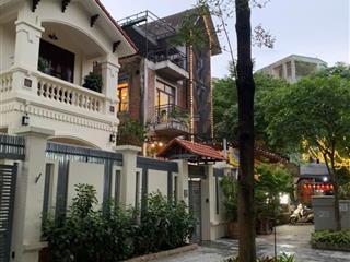 Biệt thự lô góc 185m lưu quang vũ 15m mặt tiền trung tâm ẩm thực cầu giấy