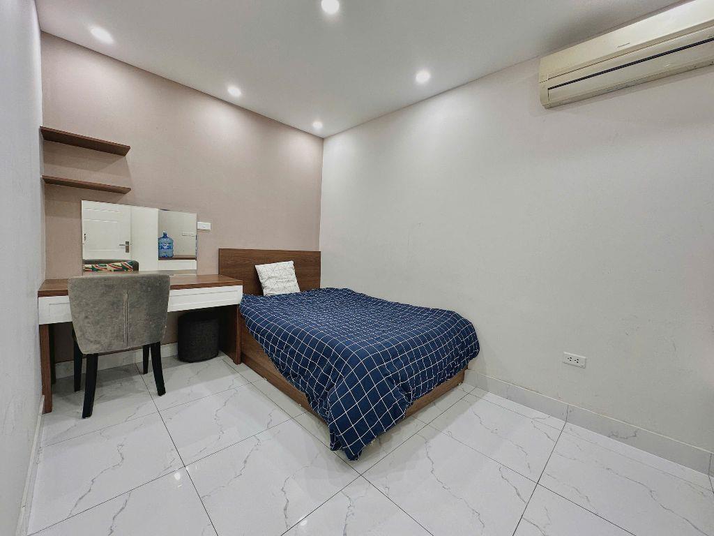 Bán 88m2 D'Le Roi Soleil Quảng An 2 ngủ full đồ, giá tốt nhất thị trường - Ánh 0973781843