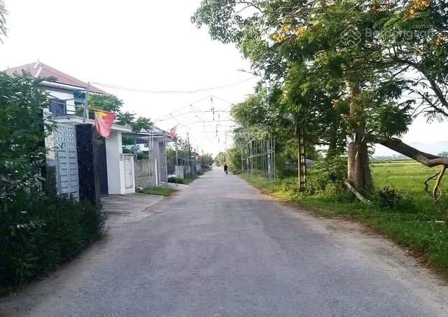 Bán đất tại thị trấn nghèn, giá thỏa thuận, 200m2, pháp lý đầy đủ, uy tín