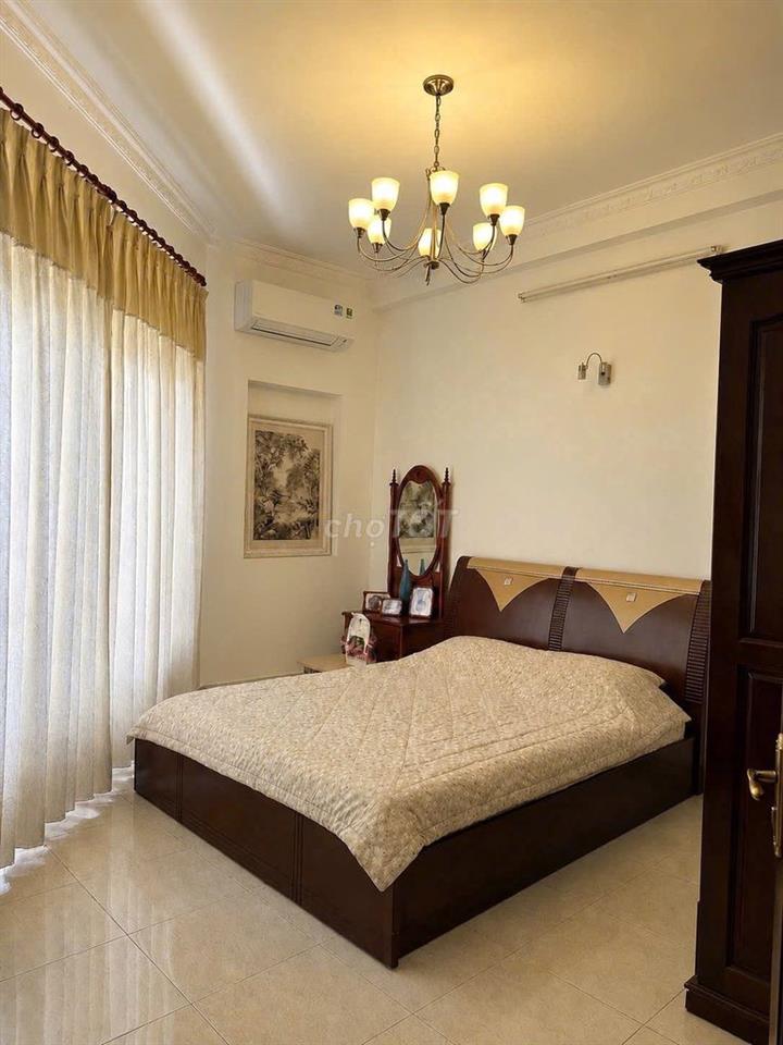 Nhà góc 2 mặt tiền hẻm xe hơi kinh doanh cafe Nhật gần Tạ Quang Bửu Q8