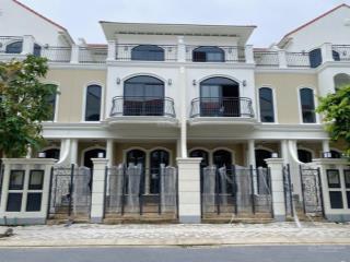 Chuyển nhượng gấp nhà phố aqua city nhận nhà ngay 5,6 tỷ, dt 6x19.5