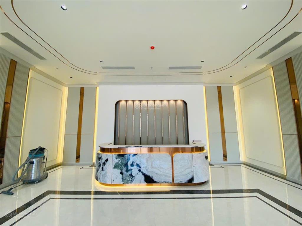 Cần tiền bán gấp thu hồi vốn căn 2pn, 69m2, nội khu, view biệt thự đẹp