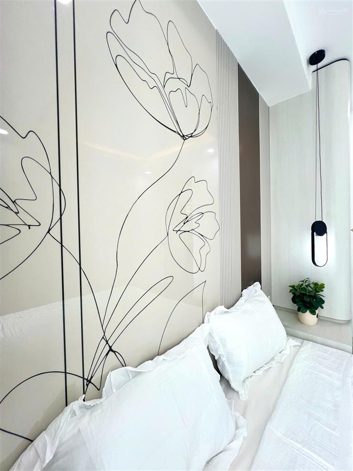 Chính chủ bán căn 1518 (tầng 15 căn 18)  toà oc1b giá 3,29 tỷ, nội thất mới hoàn toàn