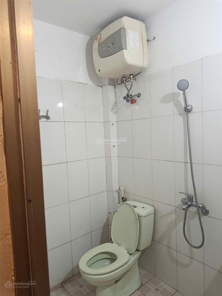 Cho thuê nhà riêng chính chủ  ở ngay cạnh sân bóng mỹ đình