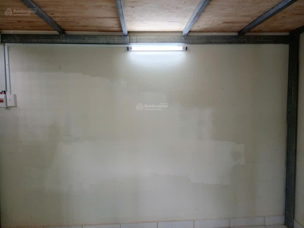 Cho thuê căn hộ có thang máy tầng 4 chung cư định hòa