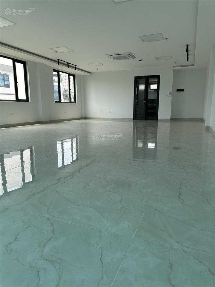 Chính chủ bán toà nhà vp cổ linh  long biên , 100m2, mt 7m, 7 tầng + hầm, pccc, giá 43 tỷ.