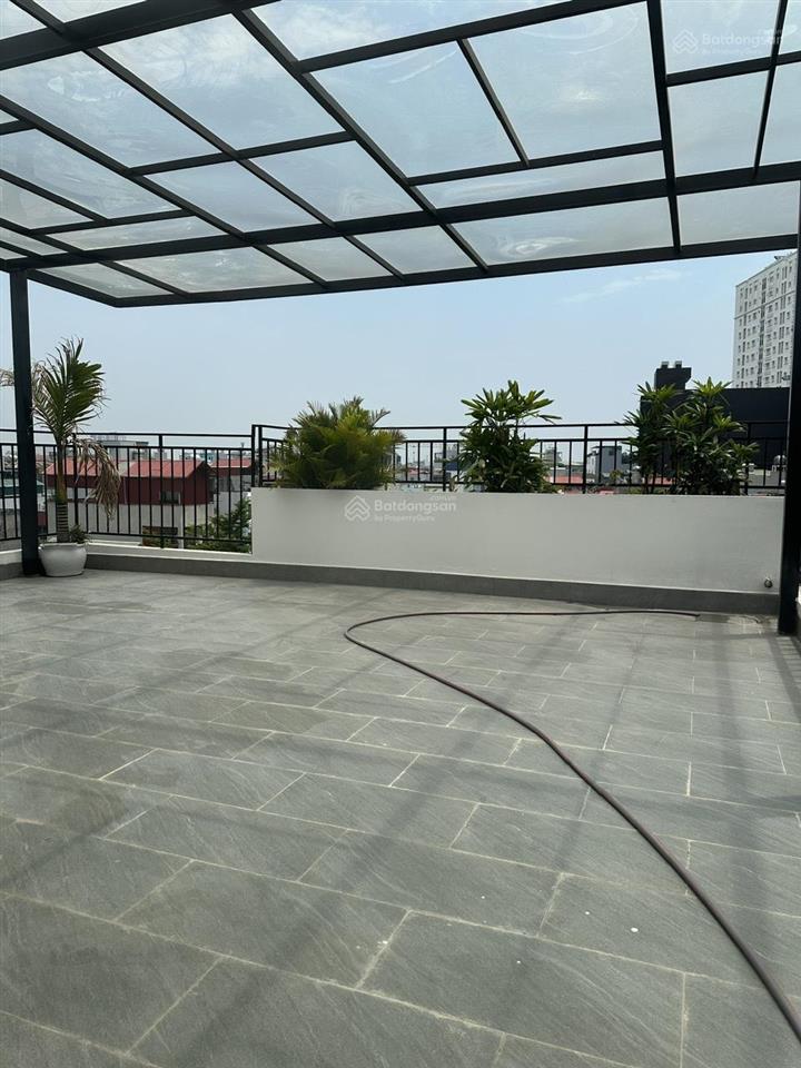 Chính chủ bán toà nhà vp cổ linh  long biên , 100m2, mt 7m, 7 tầng + hầm, pccc, giá 43 tỷ.