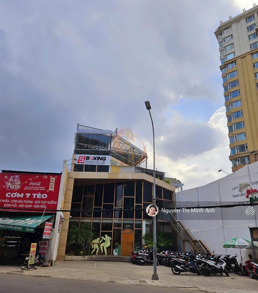 Khu vực xây được 18 tầng! bán mặt tiền phường 22, bình thạnh  600m2  hđt 250 triệu, giá 125 tỷ