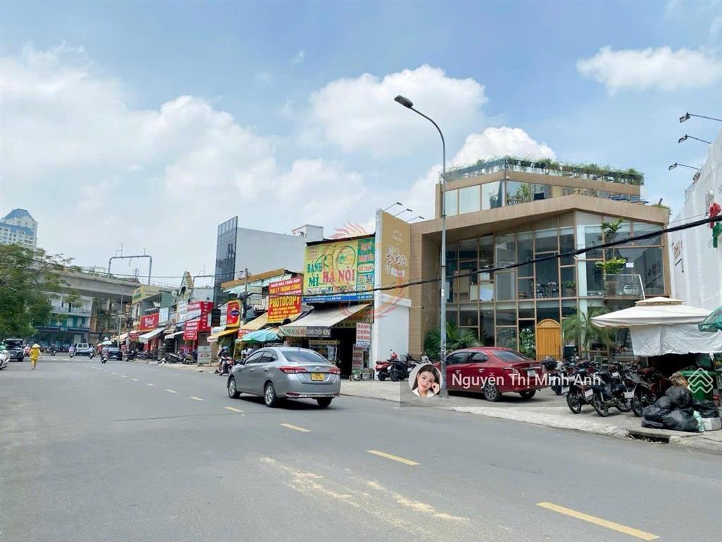 Khu vực xây được 18 tầng! bán mặt tiền phường 22, bình thạnh  600m2  hđt 250 triệu, giá 125 tỷ