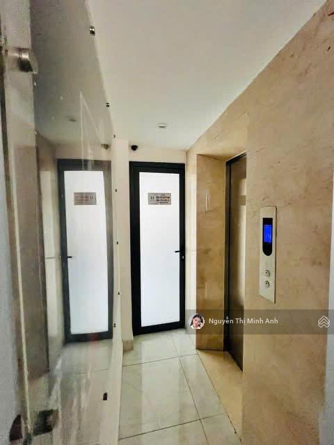 33 tỷ  hđt 125 triệu! bán góc 3 mặt tiền ngang lớn 14m  5 tầng có thang máy