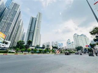57 tỷ! bán mặt tiền nguyễn hữu cảnh, phường 22, quận bình thạnh  7,8x19m  đang xây hầm 7 tầng