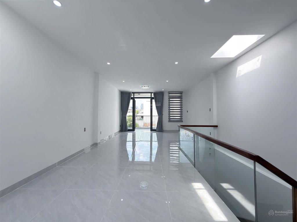 Bán nhà đẹp 3 tầng mới đô lương phường nha trang