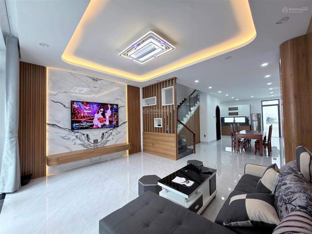 Bán nhà đẹp 3 tầng mới đô lương phường nha trang