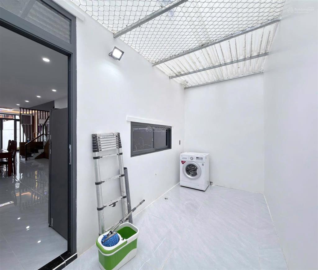 Bán nhà đẹp 3 tầng mới đô lương phường nha trang