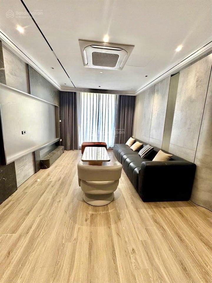 Anh họ nhờ bán nhà ngọc thuỵ. oto đỗ cửa full nội thất thang máy  giá tốt nhất thị trường