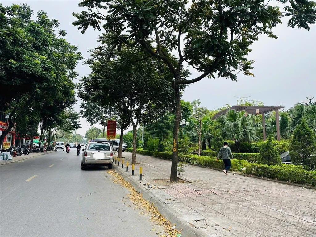 Việt hưng  phố kim quan thượng. cực hiếm quỹ đất xây biệt thự sân vườn, kho xưởng. giá đầu tư