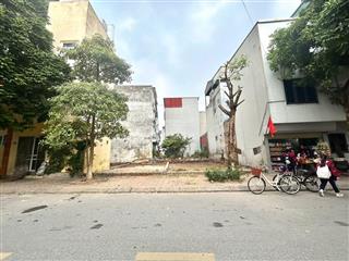 Đất đẹp phúc lợi  vỉa hè oto tránh. kinh doanh sầm uất
 giá & vị trí tốt nhất phân khúc