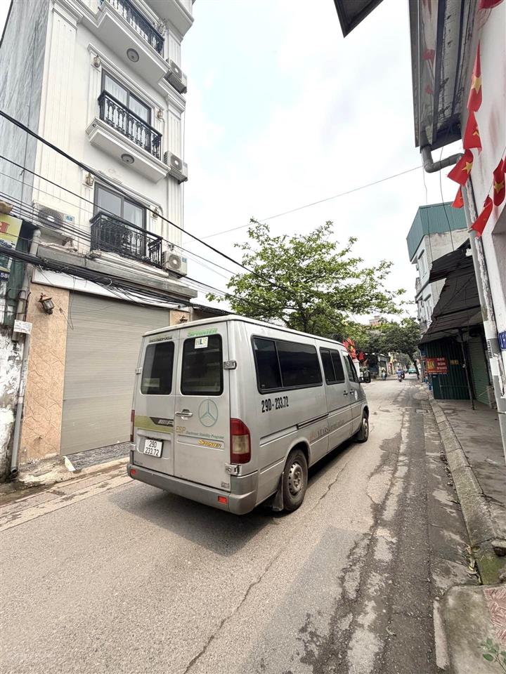 2 oto tải tránh  duy nhất phâ khúc. đầu tư ở sướng