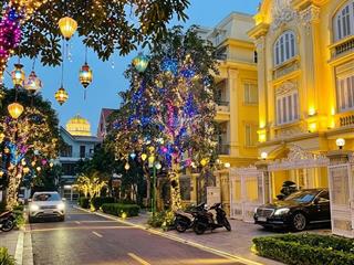 Hiếm, biệt thự đơn lập kdt việt hưng. view sân chơi. sát trường marie curie. ko có nhà bán ảnh thật