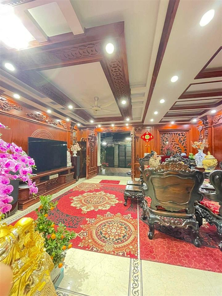 Siêu phẩm bt dân xây thang máy trung tâm bồ đề. ngay trường wellspring. bv tâm anh